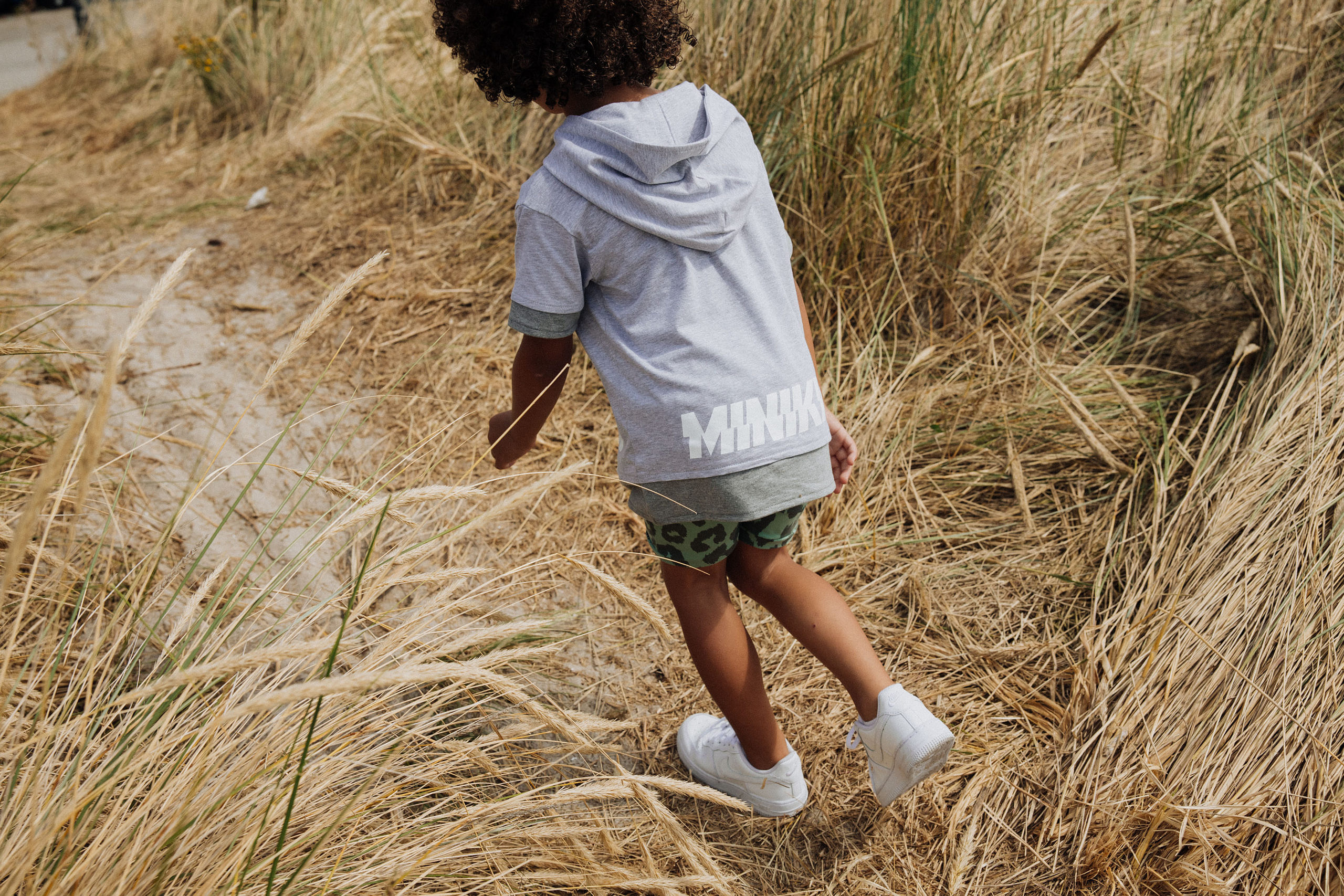 Kapuzen-T-Shirt - Grau